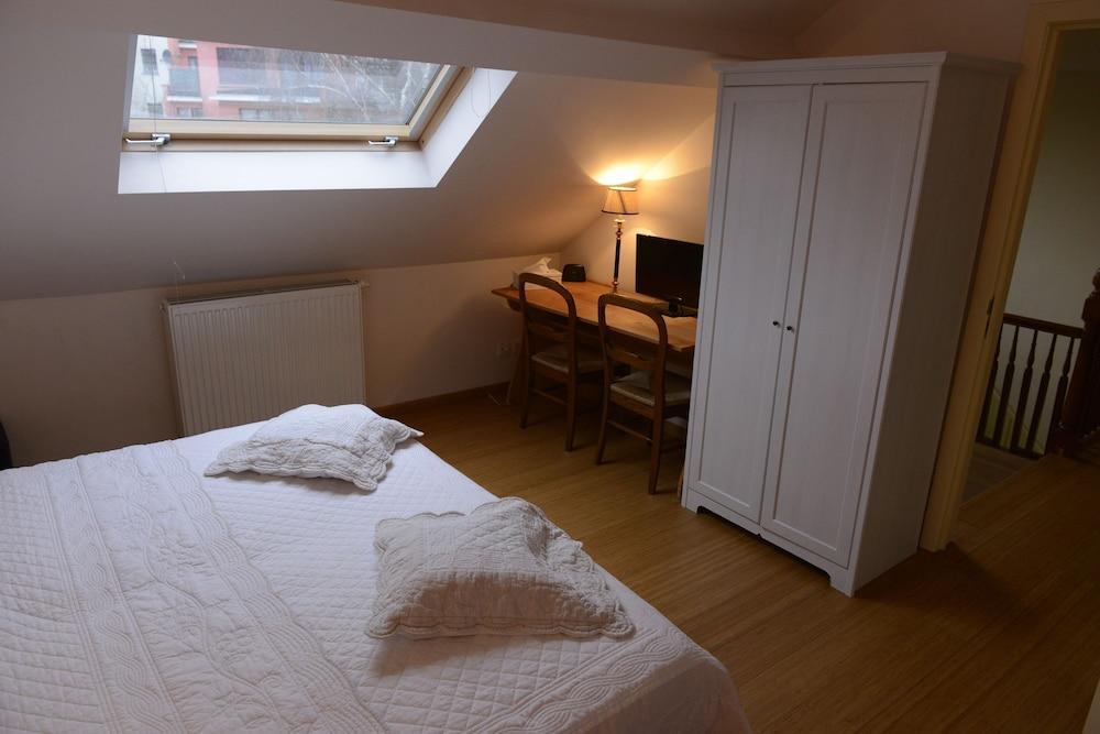 B&B Bio Brussels Saint-Gilles ภายนอก รูปภาพ