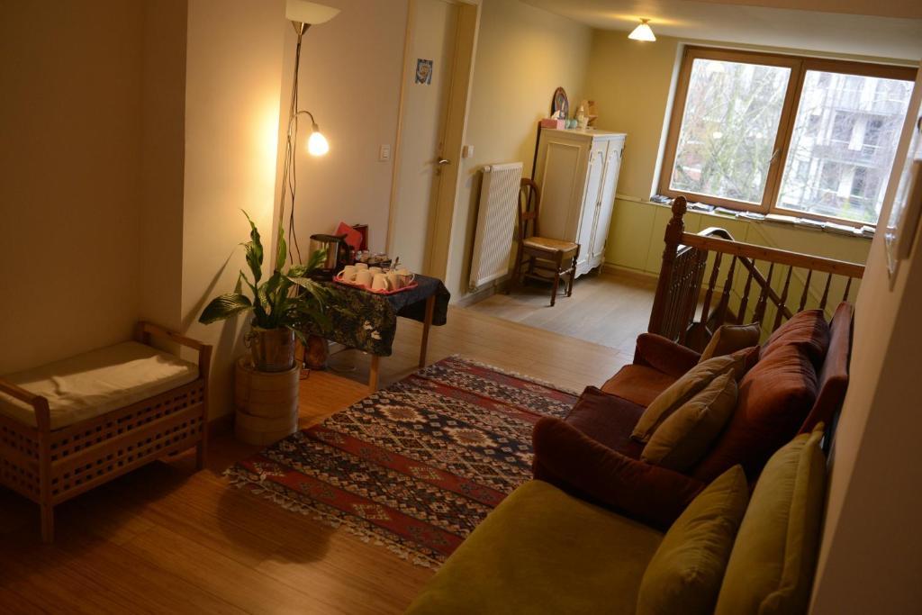 B&B Bio Brussels Saint-Gilles ภายนอก รูปภาพ